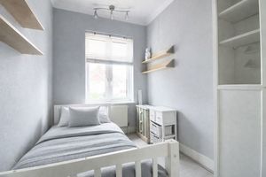 Photo 16- click for photo gallery